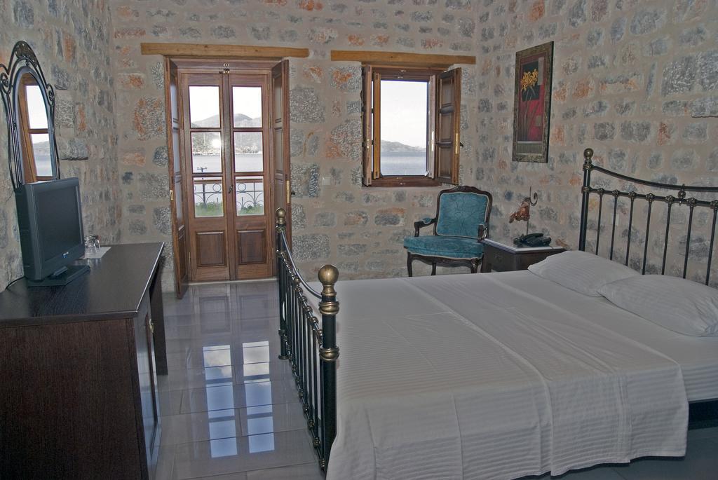 Smyros Resort Poúlithra Habitación foto